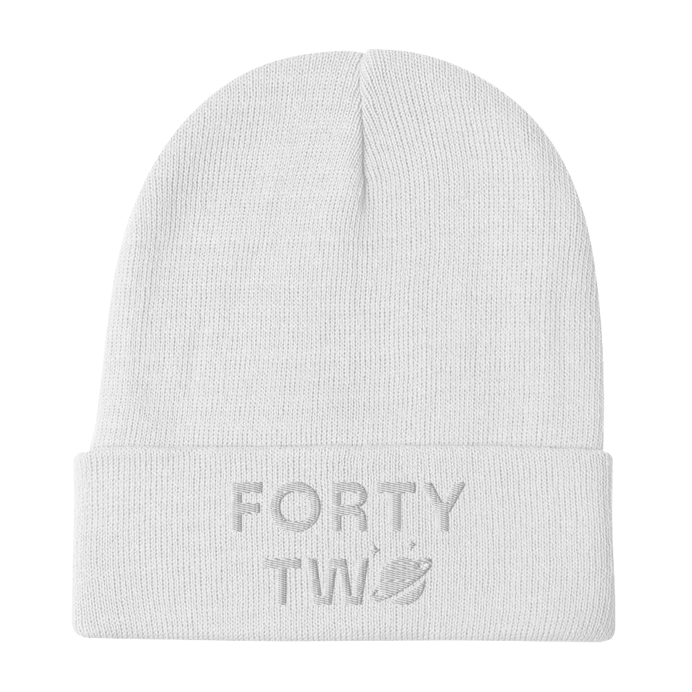 EMBROIDERED BEANIE / FORTY TWO